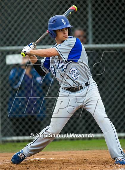 Thumbnail 1 in El Camino Real @ Taft photogallery.