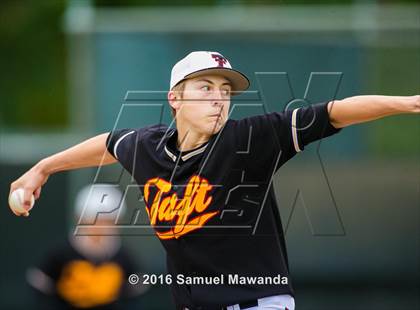 Thumbnail 1 in El Camino Real @ Taft photogallery.