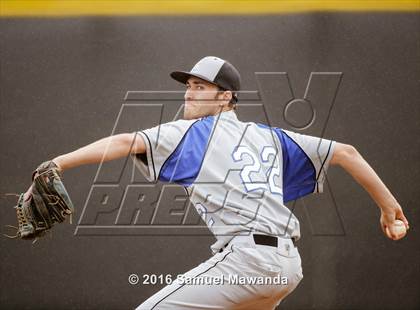 Thumbnail 3 in El Camino Real @ Taft photogallery.