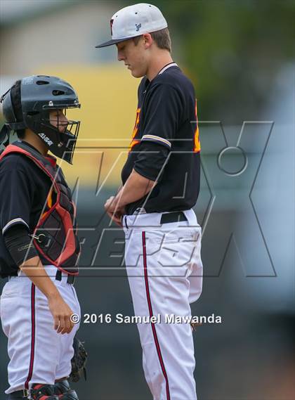 Thumbnail 2 in El Camino Real @ Taft photogallery.