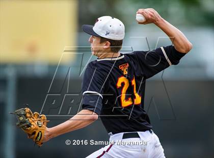 Thumbnail 2 in El Camino Real @ Taft photogallery.