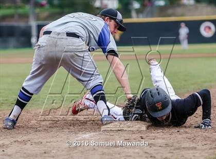 Thumbnail 2 in El Camino Real @ Taft photogallery.