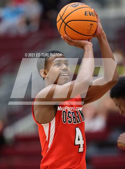 Thumbnail 3 in Osborne @ Lassiter photogallery.