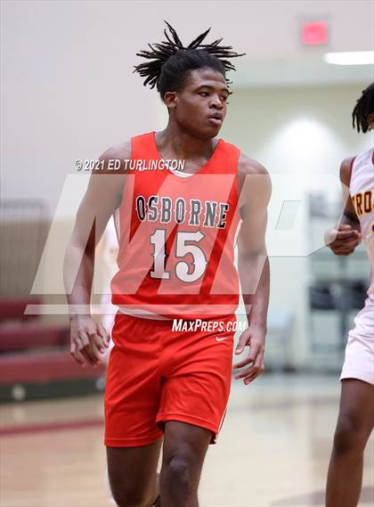 Thumbnail 1 in Osborne @ Lassiter photogallery.