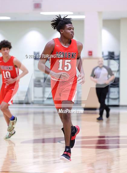 Thumbnail 1 in Osborne @ Lassiter photogallery.