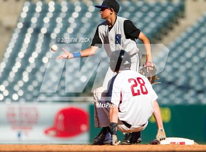 Thumbnail 2 in Saddleback Valley Christian vs. St. Margaret's photogallery.