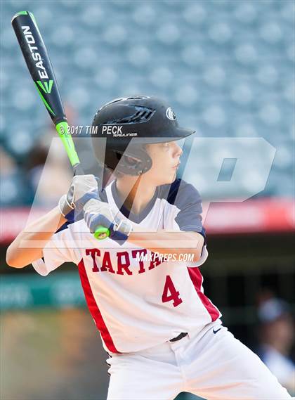 Thumbnail 3 in Saddleback Valley Christian vs. St. Margaret's photogallery.