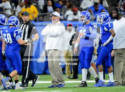 Thumbnail 3 in Richwood vs. West Feliciana (LHSAA 3A Final) photogallery.