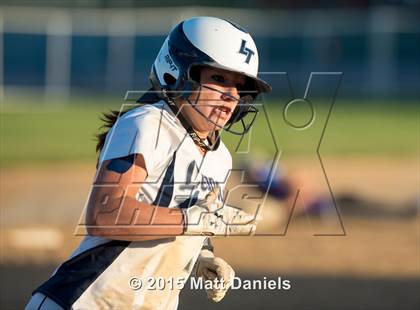 Thumbnail 1 in Douglas County @ Legend photogallery.