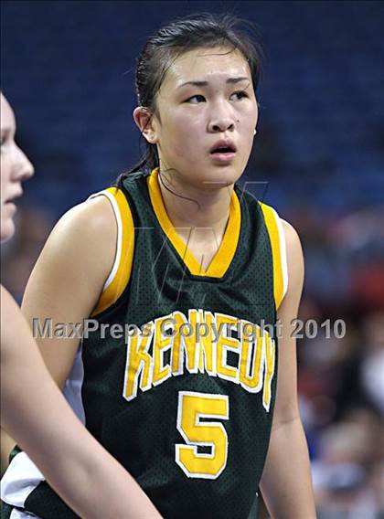 Thumbnail 3 in Oak Ridge vs. Kennedy (CIF SJS D1 Final) photogallery.
