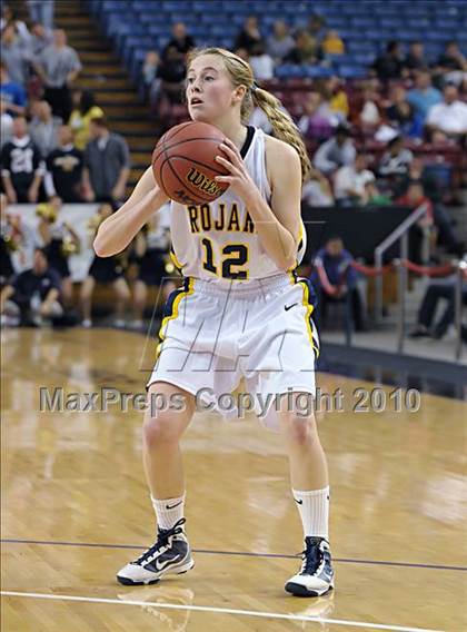 Thumbnail 3 in Oak Ridge vs. Kennedy (CIF SJS D1 Final) photogallery.