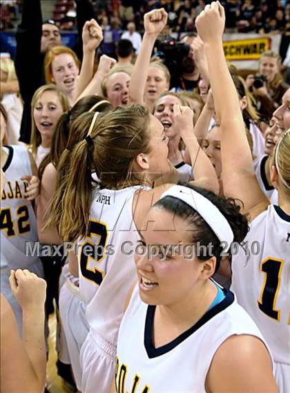 Thumbnail 2 in Oak Ridge vs. Kennedy (CIF SJS D1 Final) photogallery.
