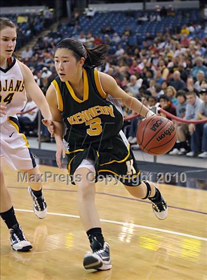 Thumbnail 2 in Oak Ridge vs. Kennedy (CIF SJS D1 Final) photogallery.