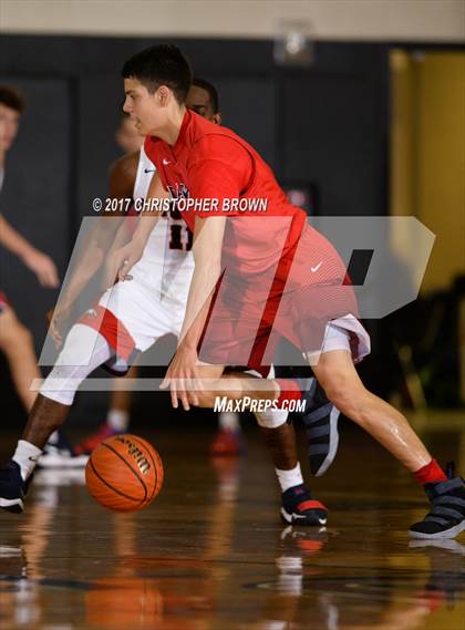 Thumbnail 3 in Atascocita vs Dawson (McDonald's Texas Invitational) photogallery.