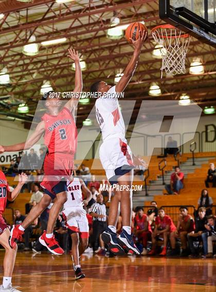 Thumbnail 1 in Atascocita vs Dawson (McDonald's Texas Invitational) photogallery.