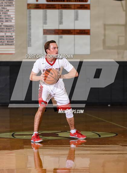 Thumbnail 2 in Atascocita vs Dawson (McDonald's Texas Invitational) photogallery.
