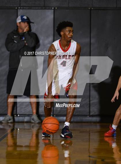 Thumbnail 1 in Atascocita vs Dawson (McDonald's Texas Invitational) photogallery.