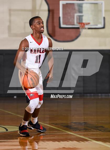 Thumbnail 2 in Atascocita vs Dawson (McDonald's Texas Invitational) photogallery.