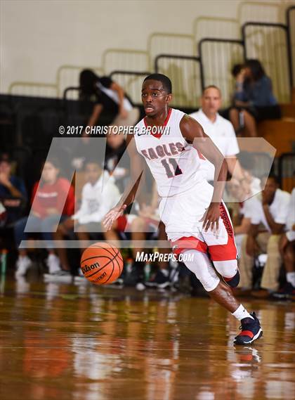 Thumbnail 3 in Atascocita vs Dawson (McDonald's Texas Invitational) photogallery.