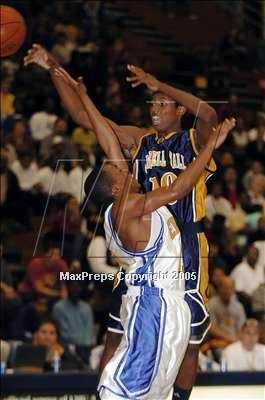 Thumbnail 3 in Campbell Hall vs Verbum Dei  (Sec. IV-AA Final) photogallery.