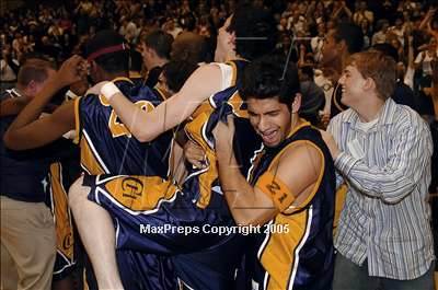 Thumbnail 3 in Campbell Hall vs Verbum Dei  (Sec. IV-AA Final) photogallery.