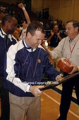 Thumbnail 2 in Campbell Hall vs Verbum Dei  (Sec. IV-AA Final) photogallery.