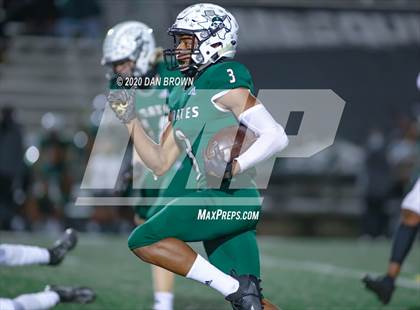 Thumbnail 3 in Everman @ Poteet (UIL 5A Bi-District Playoff) photogallery.
