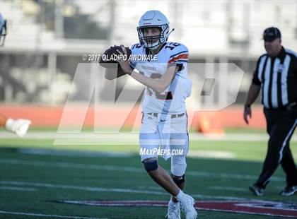 Thumbnail 3 in Wakeland [Justin] @ Lovejoy photogallery.