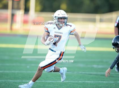 Thumbnail 3 in Wakeland [Justin] @ Lovejoy photogallery.
