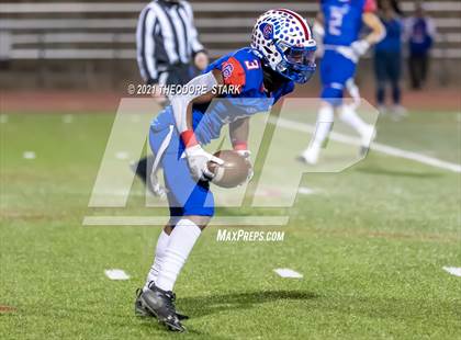Thumbnail 3 in Regis Jesuit vs. Cherry Creek (CHSAA 5A Quarterfinals)  photogallery.