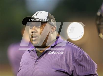 Thumbnail 1 in Everman @ Seguin photogallery.