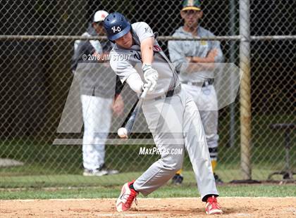Thumbnail 3 in Holy Cross vs. Kennedy Catholic (CHSAA AA Losers Bracket 1st Round) photogallery.