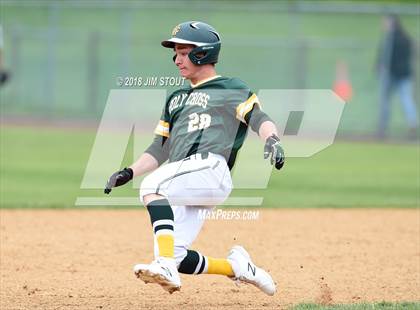 Thumbnail 2 in Holy Cross vs. Kennedy Catholic (CHSAA AA Losers Bracket 1st Round) photogallery.