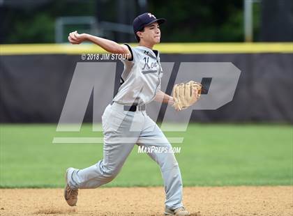 Thumbnail 2 in Holy Cross vs. Kennedy Catholic (CHSAA AA Losers Bracket 1st Round) photogallery.