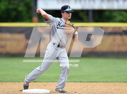Thumbnail 1 in Holy Cross vs. Kennedy Catholic (CHSAA AA Losers Bracket 1st Round) photogallery.