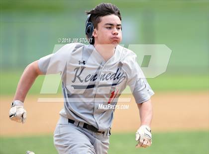 Thumbnail 3 in Holy Cross vs. Kennedy Catholic (CHSAA AA Losers Bracket 1st Round) photogallery.