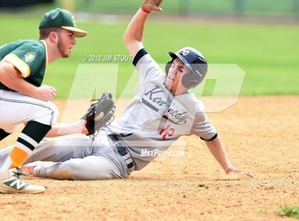 Thumbnail 1 in Holy Cross vs. Kennedy Catholic (CHSAA AA Losers Bracket 1st Round) photogallery.