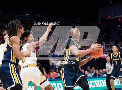Thumbnail 3 in Centerville vs. Whitmer (OHSAA Division I Semifinal) photogallery.