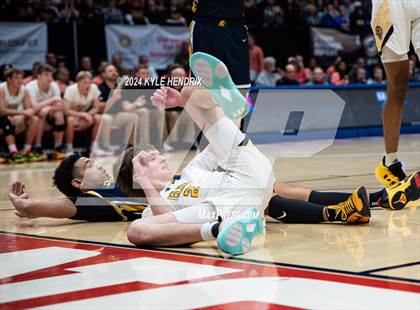 Thumbnail 3 in Centerville vs. Whitmer (OHSAA Division I Semifinal) photogallery.