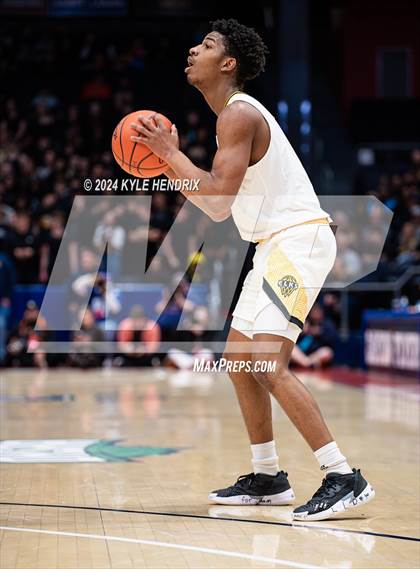 Thumbnail 3 in Centerville vs. Whitmer (OHSAA Division I Semifinal) photogallery.