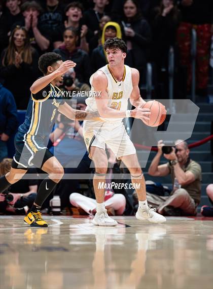 Thumbnail 1 in Centerville vs. Whitmer (OHSAA Division I Semifinal) photogallery.