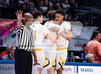 Thumbnail 1 in Centerville vs. Whitmer (OHSAA Division I Semifinal) photogallery.