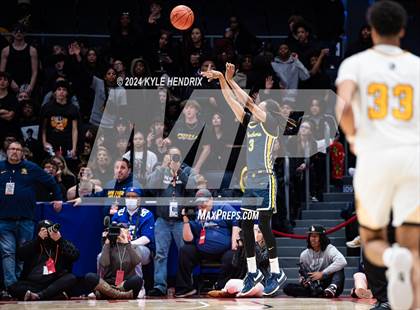 Thumbnail 3 in Centerville vs. Whitmer (OHSAA Division I Semifinal) photogallery.