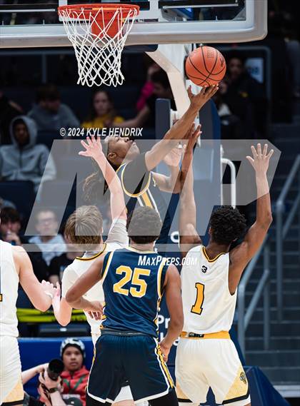 Thumbnail 3 in Centerville vs. Whitmer (OHSAA Division I Semifinal) photogallery.