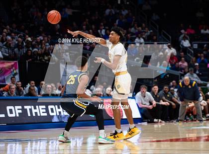 Thumbnail 1 in Centerville vs. Whitmer (OHSAA Division I Semifinal) photogallery.
