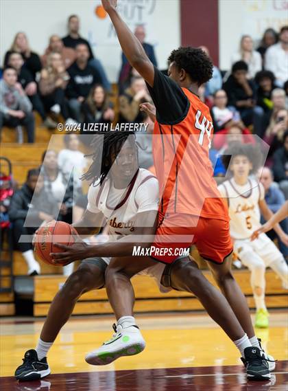 Thumbnail 3 in Pittsburg vs Liberty (CIF NCS D1 Round 1) photogallery.