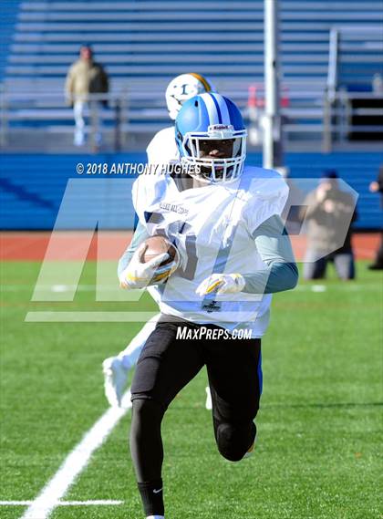 Thumbnail 2 in Nassau County Long Island Senior Bowl Classic  photogallery.