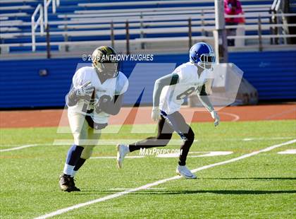 Thumbnail 3 in Nassau County Long Island Senior Bowl Classic  photogallery.