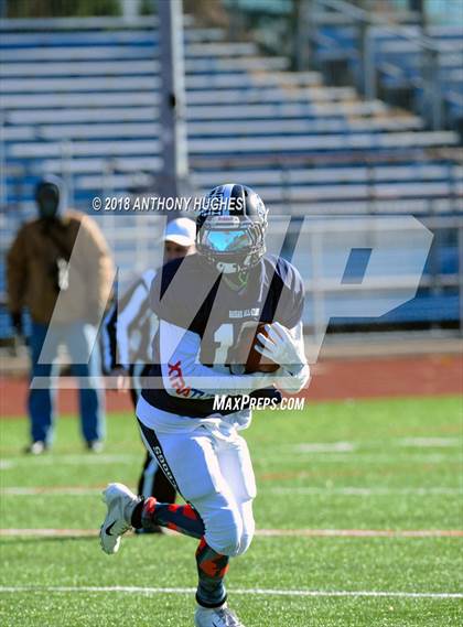 Thumbnail 2 in Nassau County Long Island Senior Bowl Classic  photogallery.