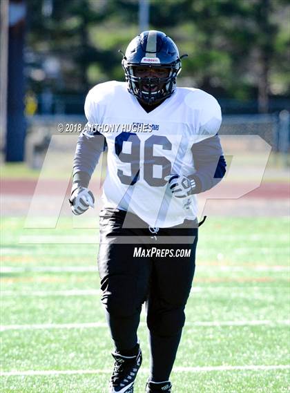 Thumbnail 3 in Nassau County Long Island Senior Bowl Classic  photogallery.